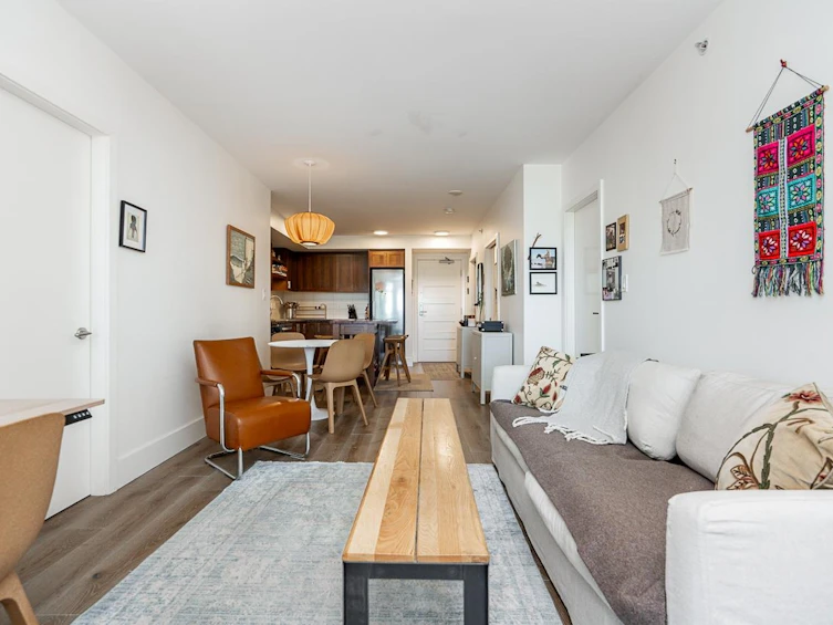 331-2288 W Broadway, Vancouver, BC, V6K 0B3 - 13
