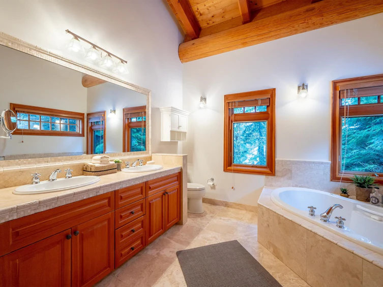 3826 Sunridge Drive, Whistler, BC, V8E 0W1 - 17
