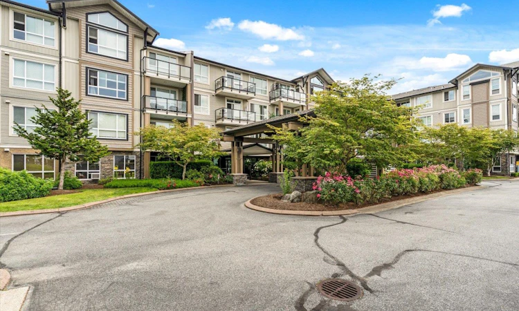 313-32729 Garibaldi Drive