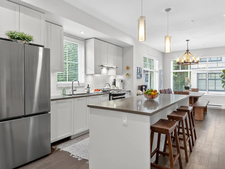 6-5068 Savile Row, Burnaby, BC, V5E 0C1 - 3