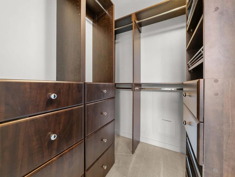 101-717 Chesterfield Avenue, North Vancouver, BC, V7M 3L8 - 21