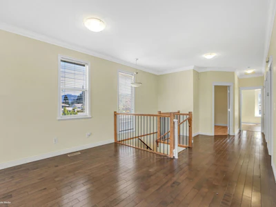 9487 Coote Street - 5