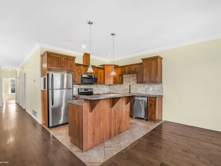 9487 Coote Street, Chilliwack, BC, V2P 6B7 - 11