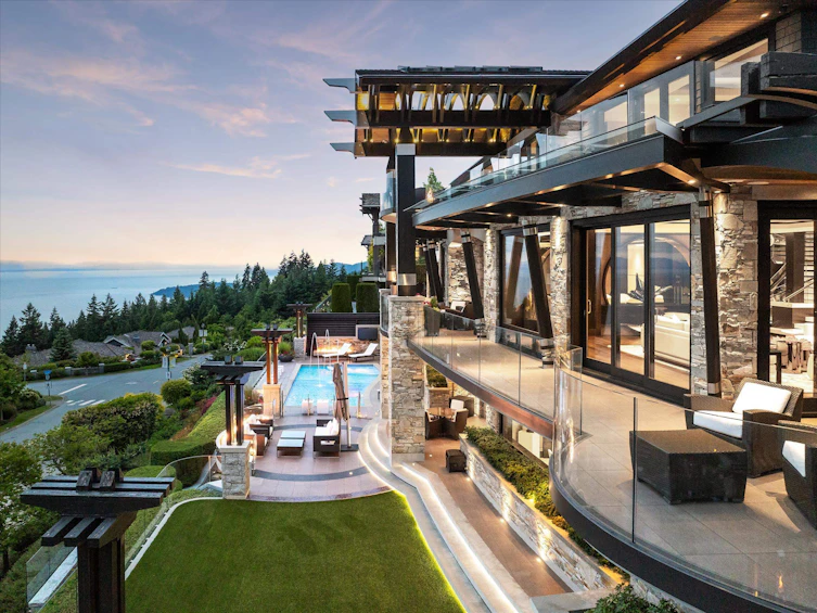 2408 Halston Court, West Vancouver, BC, V7S 3K3 - 3