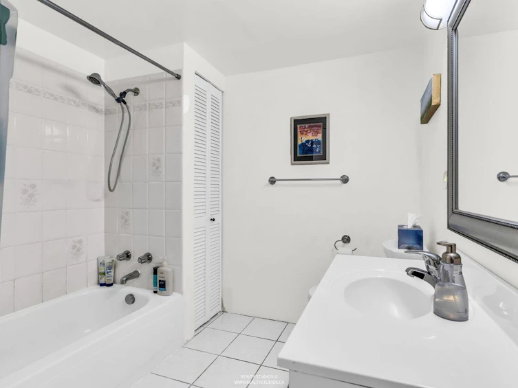 39-1910 Cedar Village Crescent, North Vancouver, BC, V7J 3M5 - 21