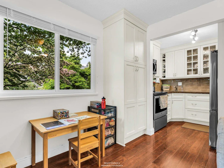 39-1910 Cedar Village Crescent, North Vancouver, BC, V7J 3M5 - 9