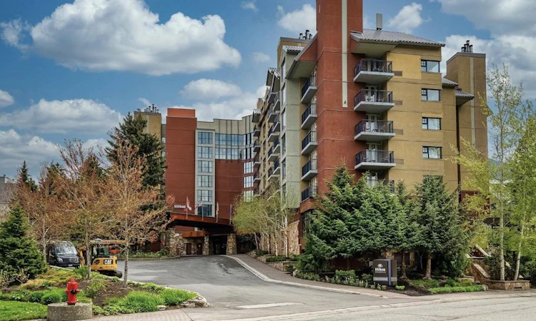 165-4050 Whistler Way