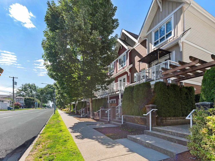 305-1661 Fraser Avenue, Port Coquitlam, BC, V3B 0B6 - 30