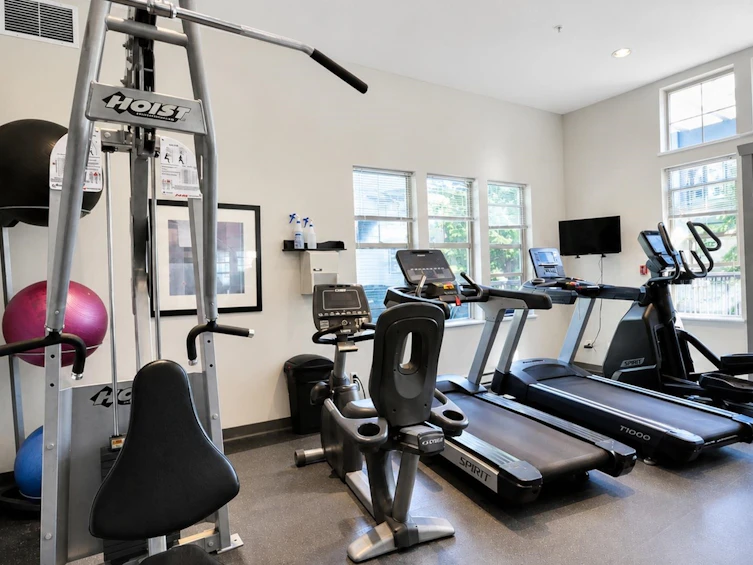 403-2958 Silver Springs Boulevard, Coquitlam, BC, V3E 3R9 - 19