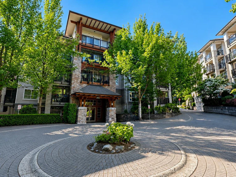 403-2958 Silver Springs Boulevard, Coquitlam, BC, V3E 3R9