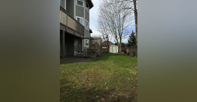 Upper-16375 Middleglen Place, Surrey, BC, V4N 1X7 - 20