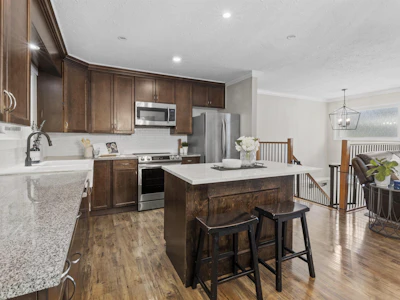 19745 38a Avenue - 5
