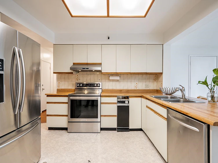 1440 Mountain Highway, North Vancouver, BC, V7J 2M3 - 19
