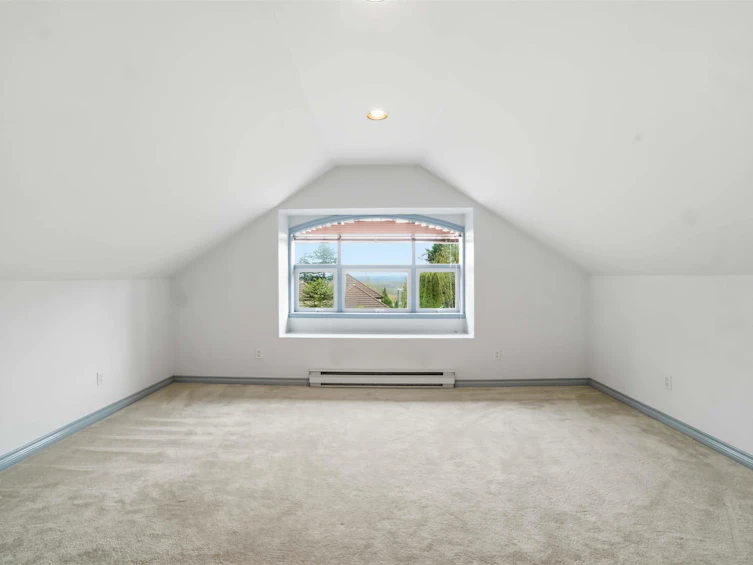 2271 Sorrento Drive, Coquitlam, BC, V3K 6P4 - 26