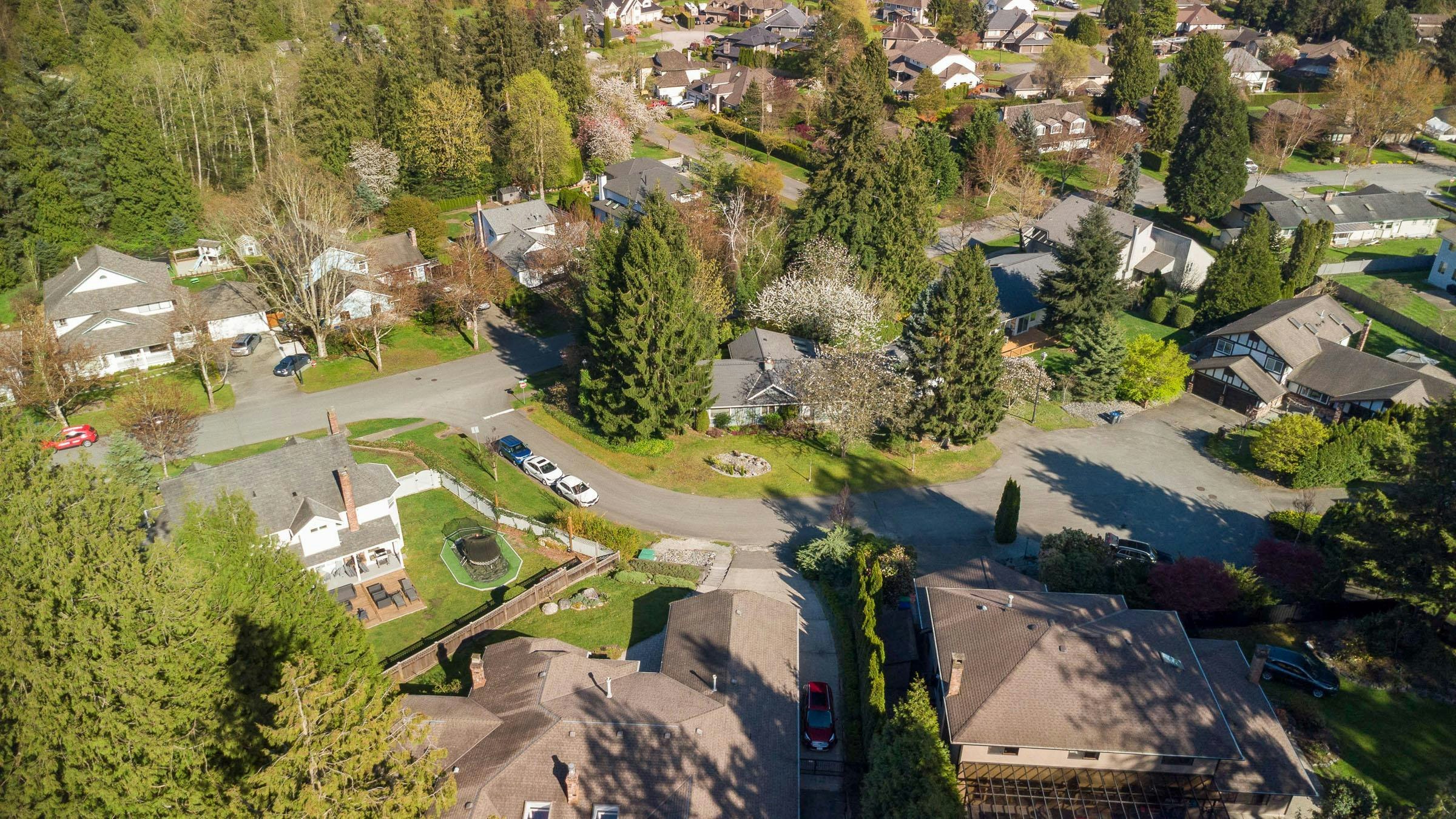 15342 Killarney Court, Surrey, BC, V3S 6P9 - 34