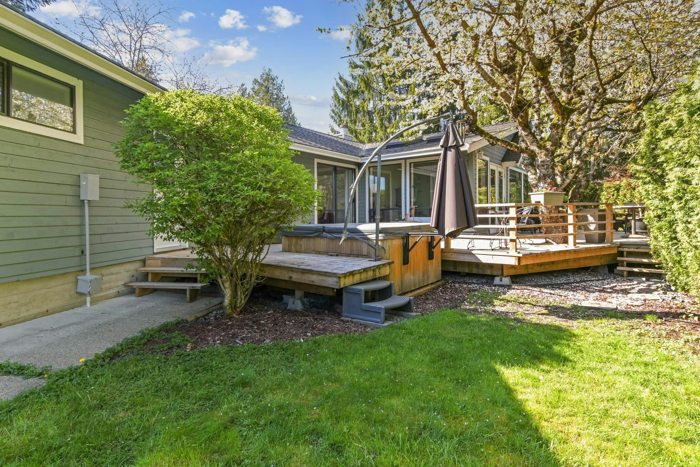 15342 Killarney Court, Surrey, BC, V3S 6P9 - 32