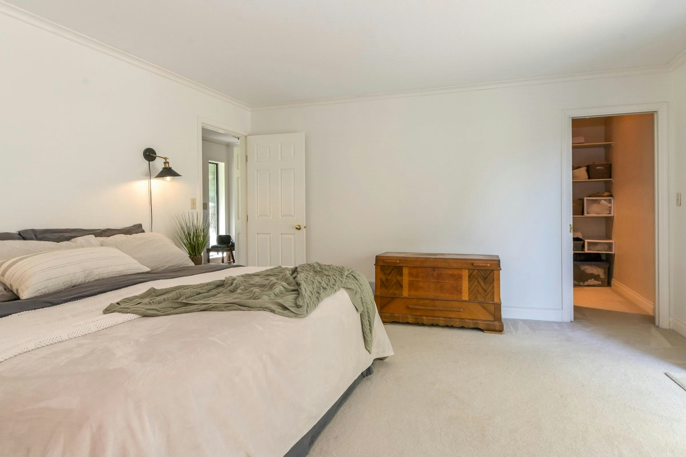 15342 Killarney Court, Surrey, BC, V3S 6P9 - 15