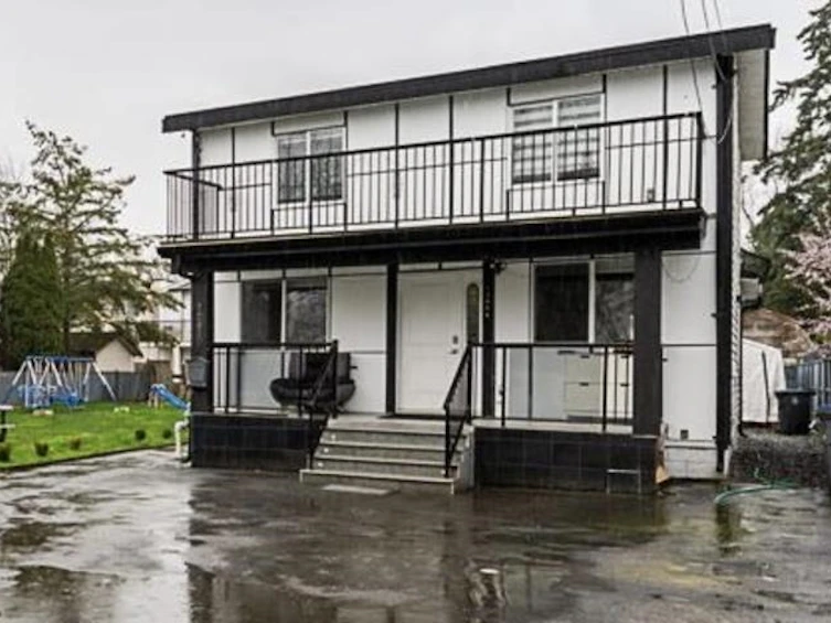 12850 115b Avenue, Surrey, BC, V3R 2R9