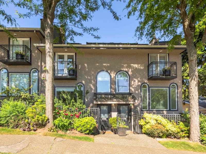 1557 Larch Street, Vancouver BC V6K 3N6