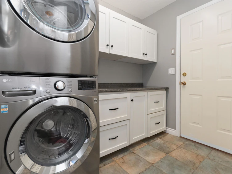 5677 185 Street, Surrey, BC, V3S 7T1 - 32