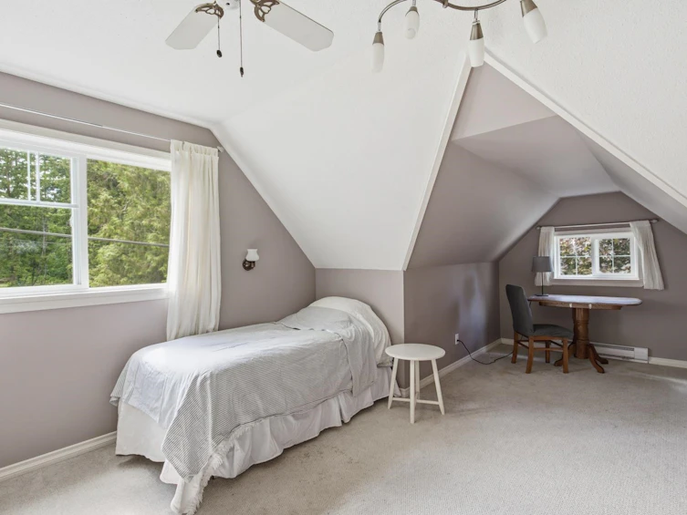1266 Reed Road, Gibsons, BC, V0N 1V7 - 13
