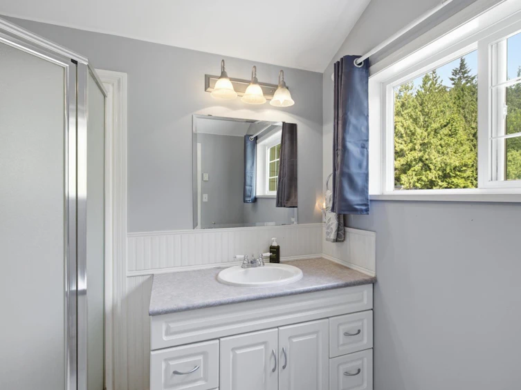 1266 Reed Road, Gibsons, BC, V0N 1V7 - 15