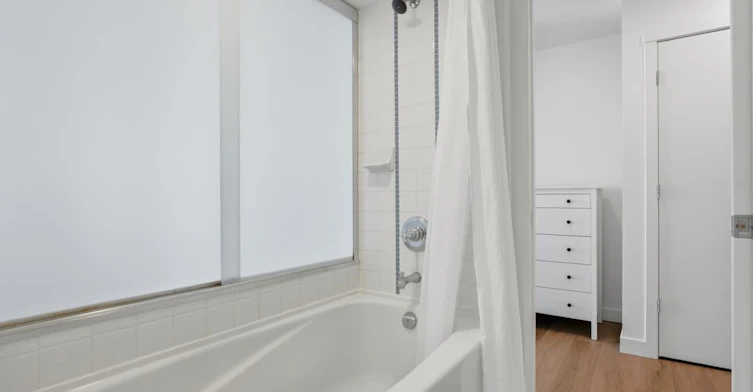 1402-969 Richards Street, Vancouver, BC, V6B 1A8 - 16