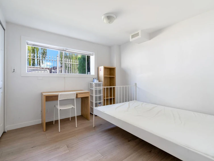 6175 Quebec Street, Vancouver, BC, V5W 2P6 - 28