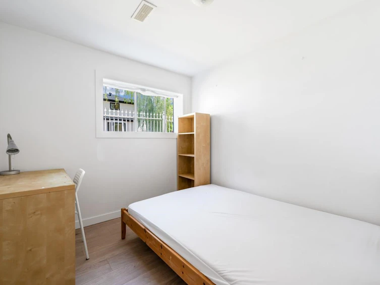 6175 Quebec Street, Vancouver, BC, V5W 2P6 - 31