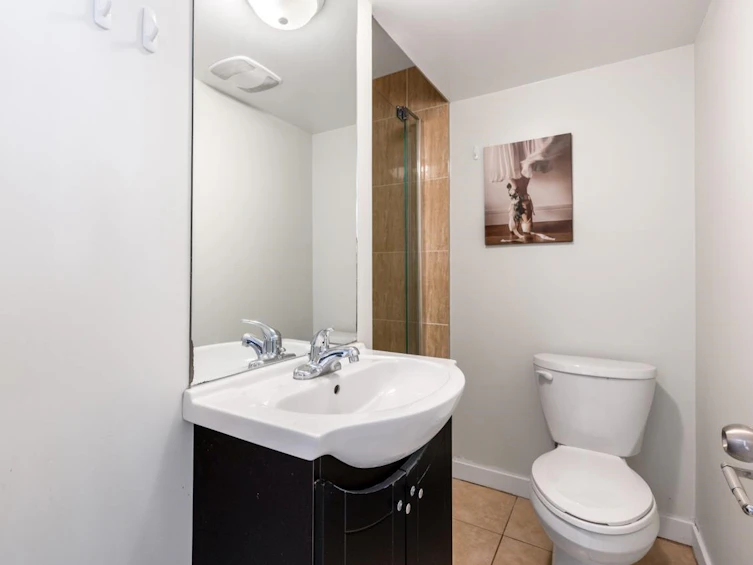 6175 Quebec Street, Vancouver, BC, V5W 2P6 - 30