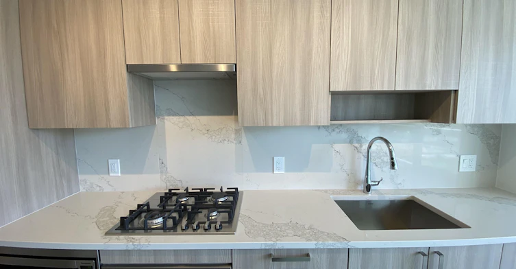 506-13350 Central Avenue, Surrey, BC, V5T 1V4 - 6