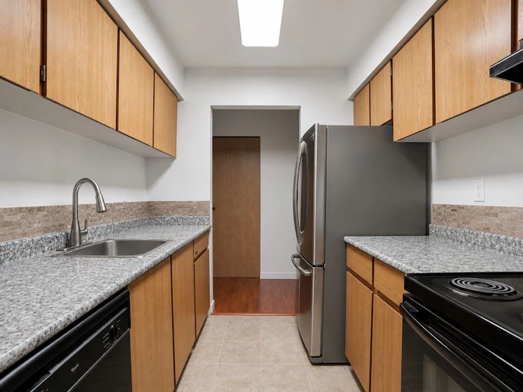 202-2328 Oxford Street, Vancouver, BC, V5L 1G3 - 6