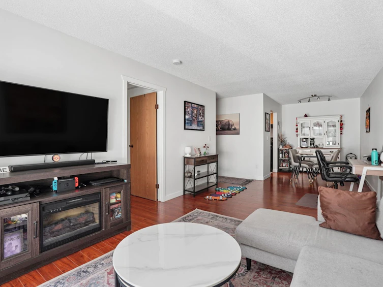 202-2328 Oxford Street, Vancouver, BC, V5L 1G3 - 16