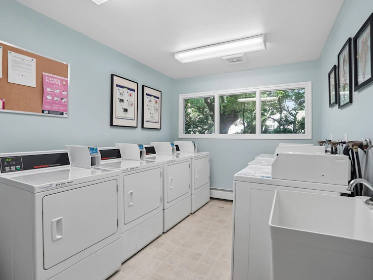 202-2328 Oxford Street, Vancouver, BC, V5L 1G3 - 28