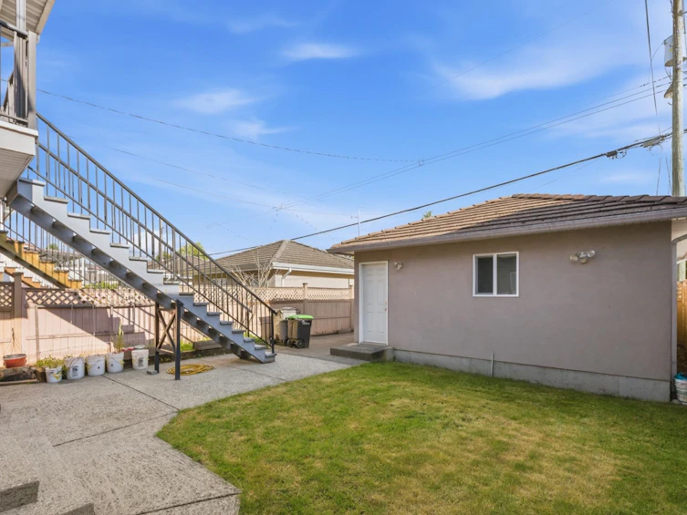 3186 E 18th Avenue, Vancouver, BC, V5M 2R5 - 26