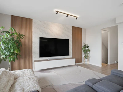 133-1360 Mitchell Street - 4