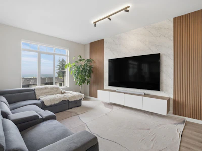 133-1360 Mitchell Street - 3