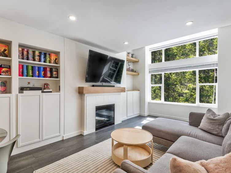 307-5281 Oakmount Crescent, Burnaby, BC, V5H 4S7 - 17