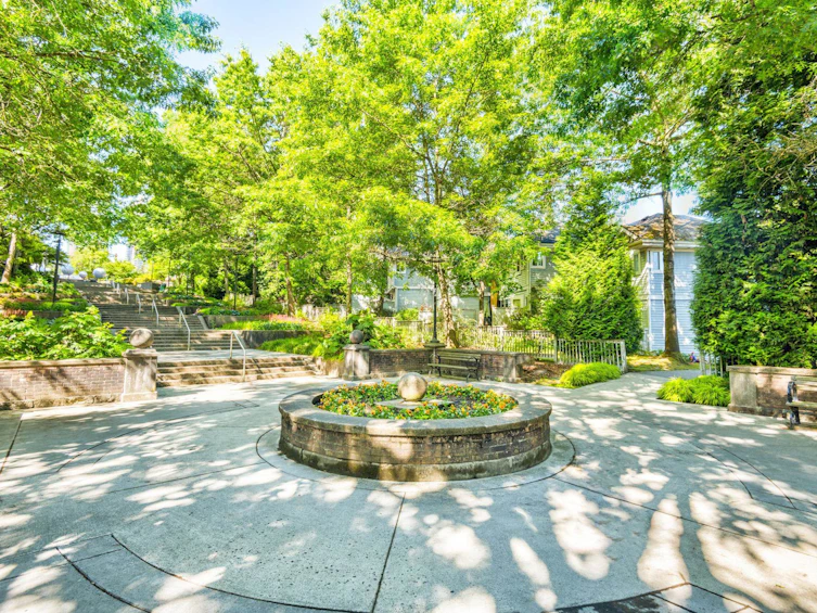 307-5281 Oakmount Crescent, Burnaby, BC, V5H 4S7 - 29