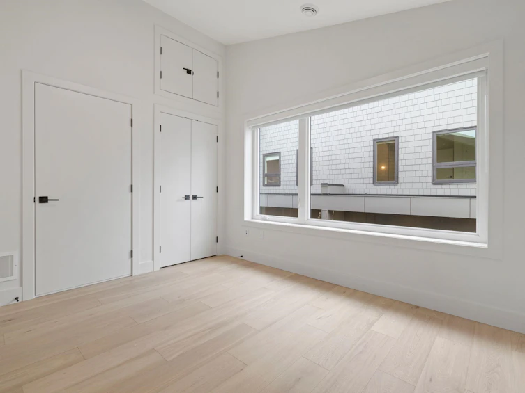 1-2539 Grant Avenue, Vancouver, BC, V5K 3G6 - 12
