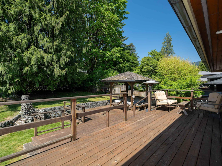 893 Friar Crescent, North Vancouver, BC, V7G 1M5 - 26