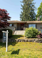 893 Friar Crescent