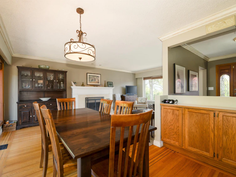 893 Friar Crescent, North Vancouver, BC, V7G 1M5 - 10