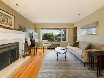 893 Friar Crescent - 4