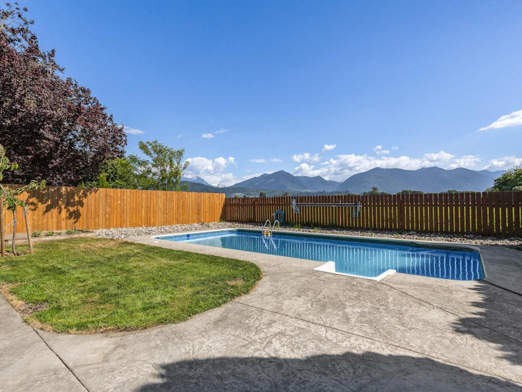 45170 Bluejay Avenue, Chilliwack, BC, V2R 2V2 - 30