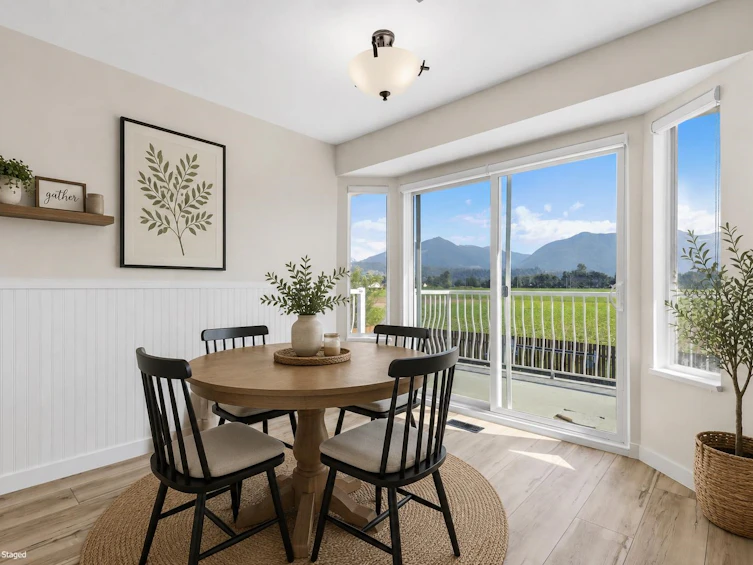 45170 Bluejay Avenue, Chilliwack, BC, V2R 2V2 - 4