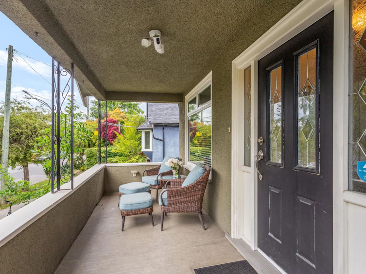 4072 Ontario Street, Vancouver, BC, V5V 3G5 - 2