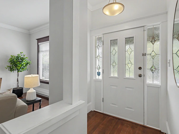 4072 Ontario Street, Vancouver, BC, V5V 3G5 - 3