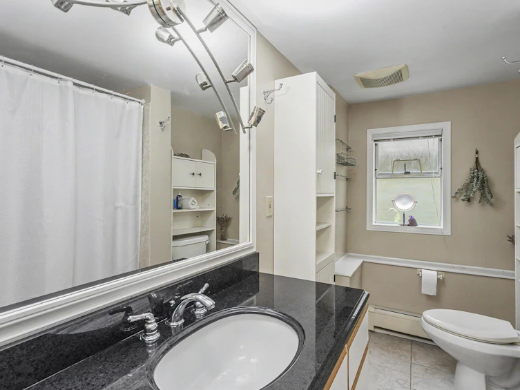 4072 Ontario Street, Vancouver, BC, V5V 3G5 - 25