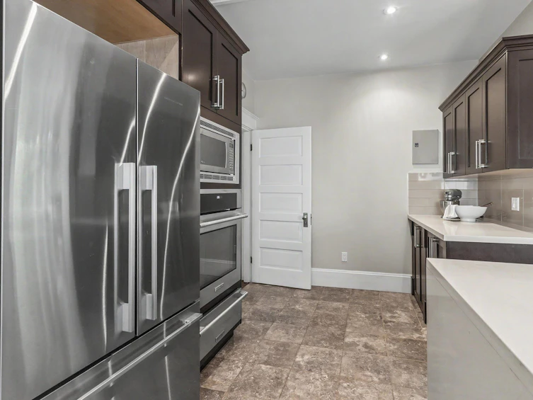 4072 Ontario Street, Vancouver, BC, V5V 3G5 - 7